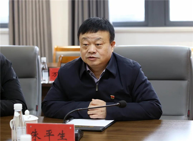 市國資委黨委書記、主任朱平生帶隊(duì)走訪慰問城投集團(tuán)