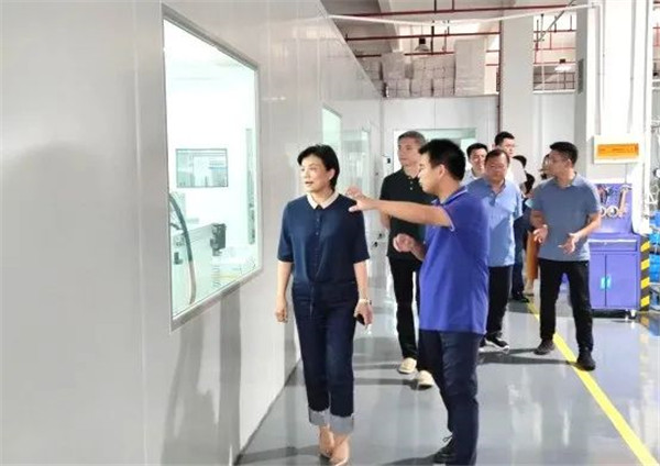 余立新帶隊赴江蘇、上海等地開展招商引資工作