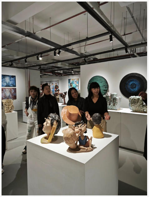 市城投集團組織開展重陽節(jié)慰問活動